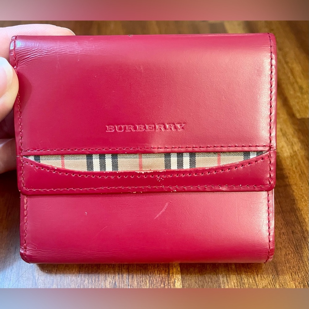 Rare Authentic Burberry red and nova check bifold wallet